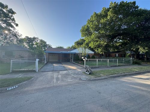 10447 Dunaway Dr, Dallas, TX, 75228-2745 | Card Image