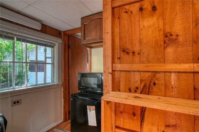 Built in shelf and nook | Image 13