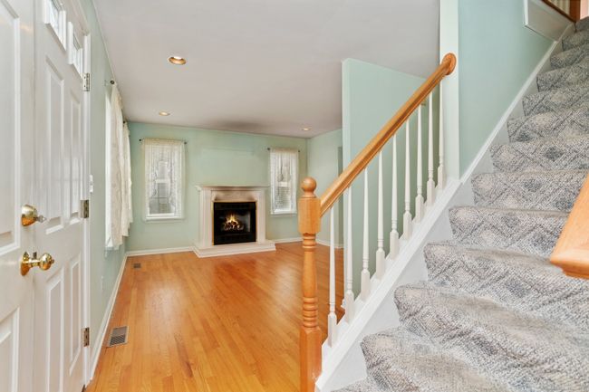 157 Hull St, House other with 3 bedrooms, 3 bathrooms and null parking in Ansonia CT | Image 10