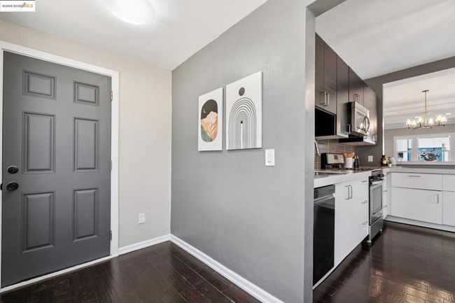 1092 Dwight Way, House other with 2 bedrooms, 2 bathrooms and 1 parking in Berkeley CA | Image 34