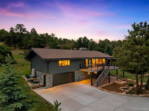 22133 Crestmoor Rd, Golden, CO, 80401-8806 | Card Image