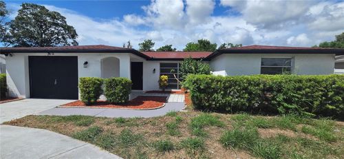 7611 Embassy Blvd, PORT RICHEY, FL, 34668-5048 | Card Image