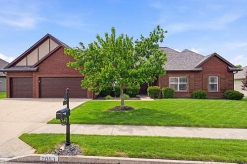 2003 August Briggs Dr, COLUMBIA, MO, 65201 | Card Image