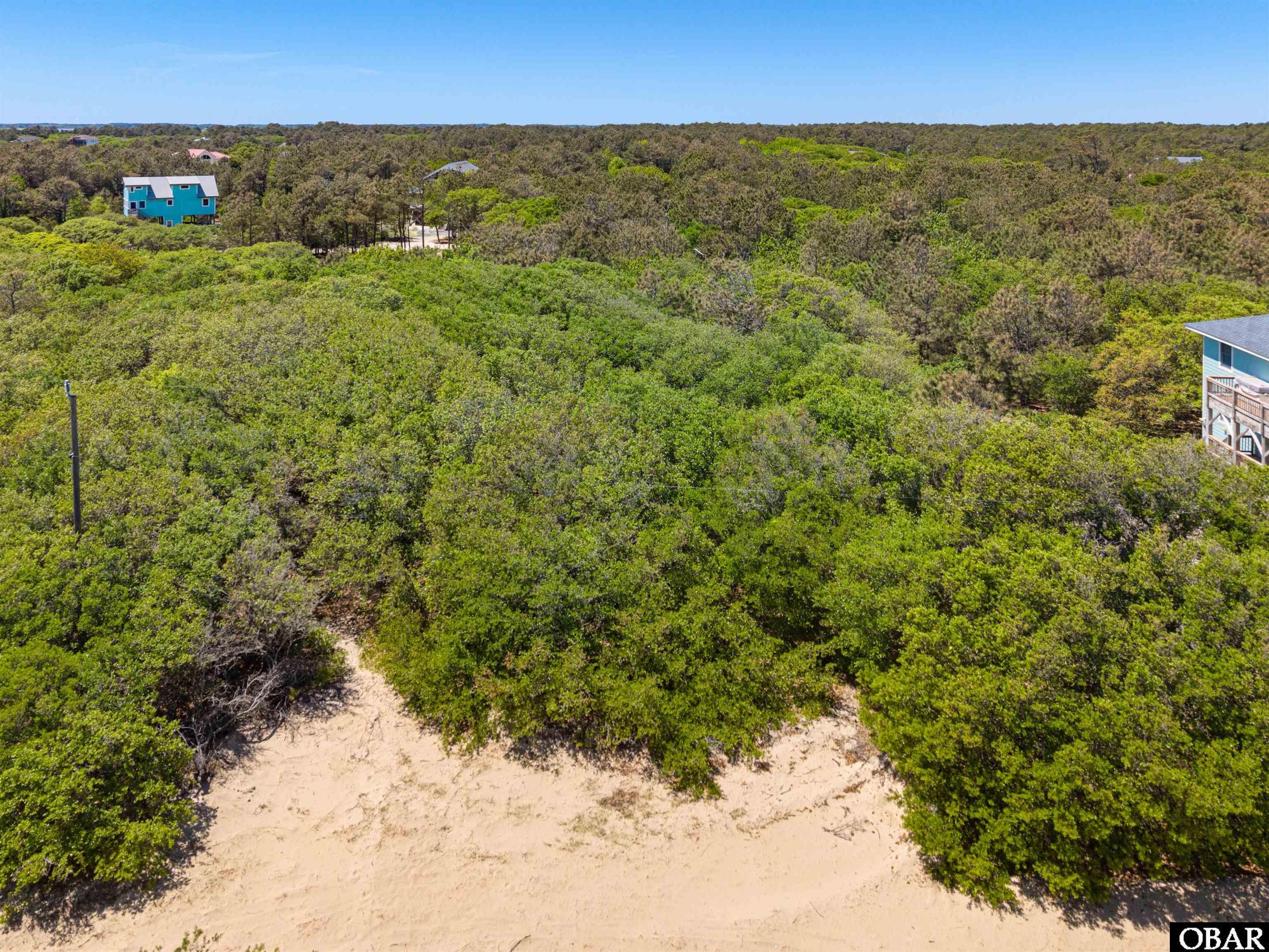 Land in Corolla 3