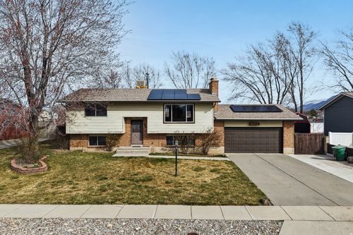 807 E Dusty Rock Cir, Sandy, UT, 84094-5301 | Card Image