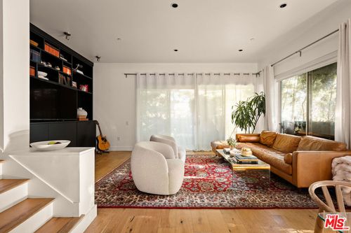 unit-1-1200 N Sweetzer Ave, West Hollywood, CA, 90069-3087 | Card Image