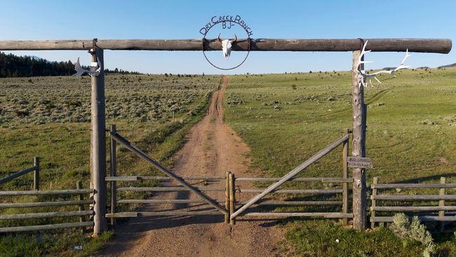 5845 Dry Creek Ranch Rd, House other with 3 bedrooms, 3 bathrooms and null parking in Whitehall MT | Image 64