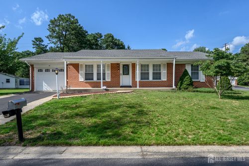 23 Bowie Dr, Whiting, NJ, 08759-1934 | Card Image