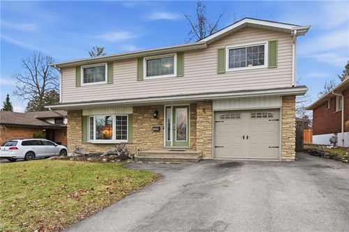 65 Rolston Dr, Hamilton, ON, L9C3X6 | Card Image