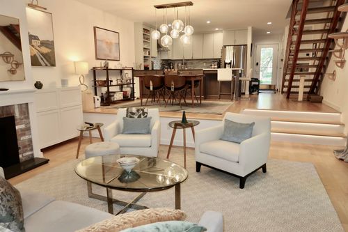 608 S Beach Rd, South Burlington, VT, 05403-7746 | Card Image