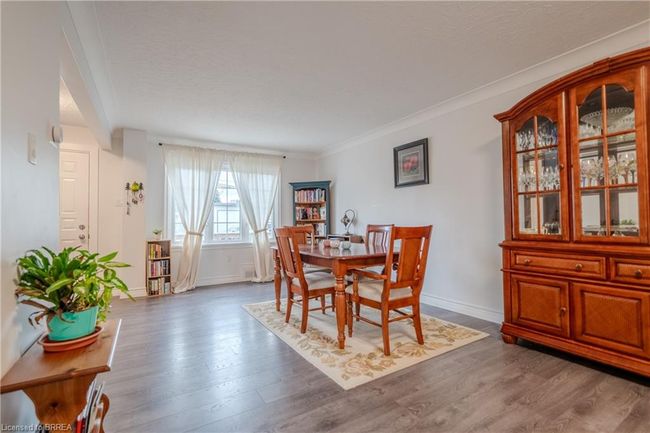 131 Morrell St, House other with 3 bedrooms, 2 bathrooms and 4 parking in Brantford ON | Image 7