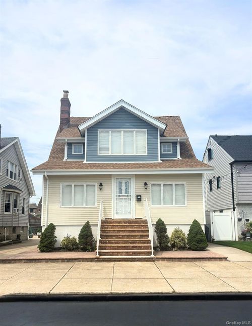 161 99th St, Howard Beach, NY, 11414-3819 | Card Image