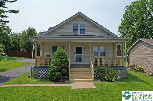 318 S Watson St, Palmer Twp, PA, 18045-3729 | Card Image