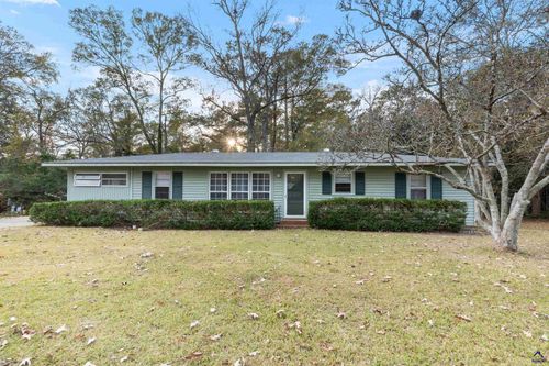 89 Jordan Dr, Hawkinsville, GA, 31036-4928 | Card Image