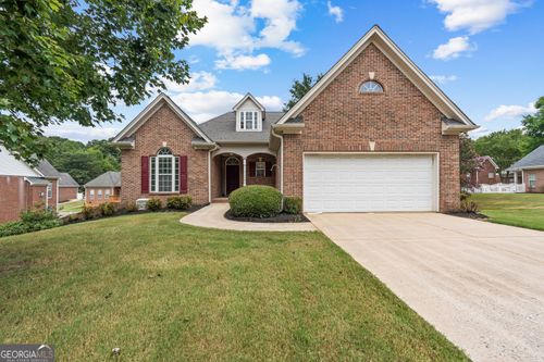 155 Biltmore Dr, Fayetteville, GA, 30214-1297 | Card Image