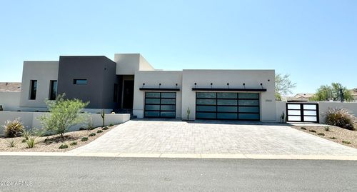 27222 N 64th Dr, Phoenix, AZ, 85083-7418 | Card Image