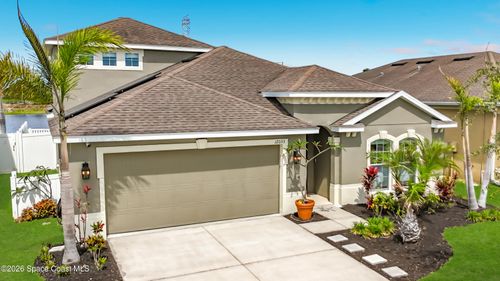 12033 Grand Kempston Dr, GIBSONTON, FL, 33534-5367 | Card Image