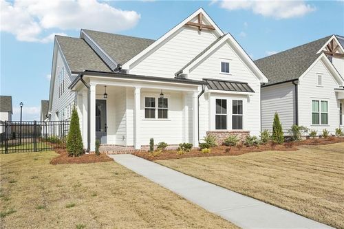 528 Pearl St, Cumming, GA, 30040-3167 | Card Image