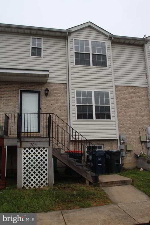 706 Marian Dr, MIDDLETOWN, DE, 19709-3121 | Card Image