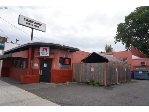2824 N Lombard St, Portland, OR, 97217-6234 | Card Image