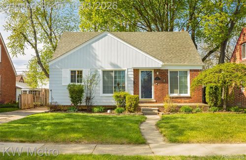 1921 Kalama Ave, Royal Oak, MI, 48067-4077 | Card Image