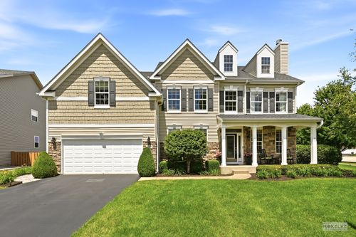 233 Willington Way, Oswego, IL, 60543-2200 | Card Image