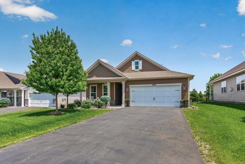 4795 Copper Cir, Woodbury, MN, 55129-2230 | Card Image