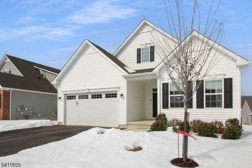 9 Mountain View Ln, Port Murray, NJ, 07865-4074 | Card Image