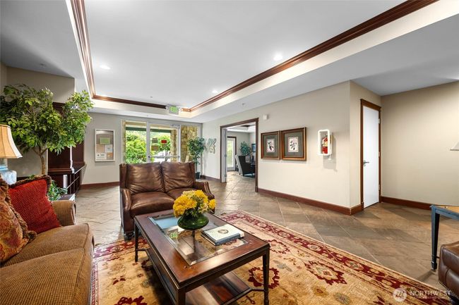 Clubhouse | Image 30