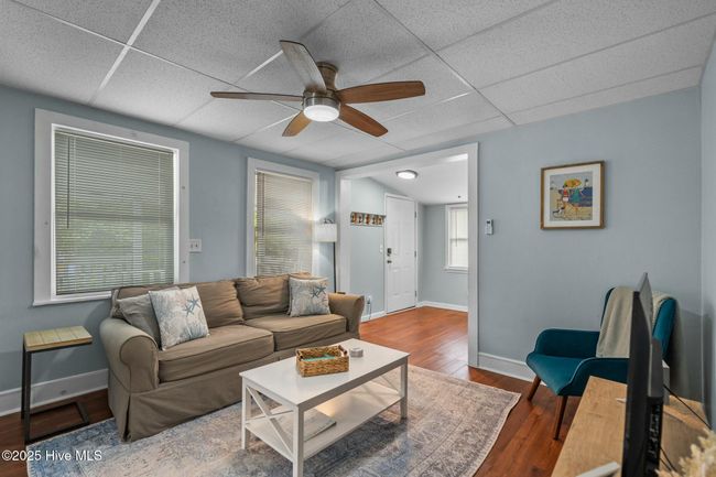 409 Monroe Ave, Home with 7 bedrooms, 3 bathrooms and null parking in Carolina Beach NC | Image 22