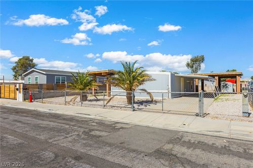 3485 Cactus Springs Dr, Las Vegas, NV, 89115-2747 | Card Image