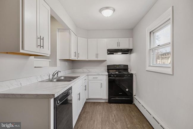 213 Dawson St, Townhouse with 4 bedrooms, 2 bathrooms and null parking in PHILADELPHIA PA | Image 9