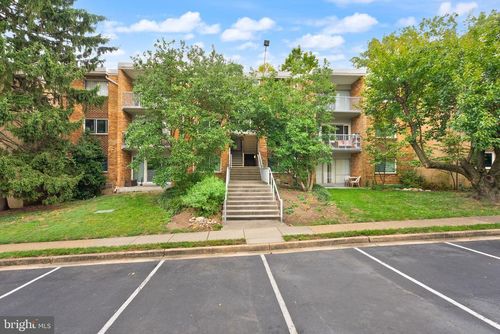 apt-12-2909 Charing Cross Rd, FALLS CHURCH, VA, 22042-1178 | Card Image