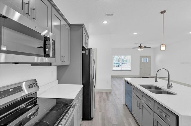 12781 Sw 86 Th Cir, House other with 4 bedrooms, 3 bathrooms and null parking in OCALA FL | Image 11