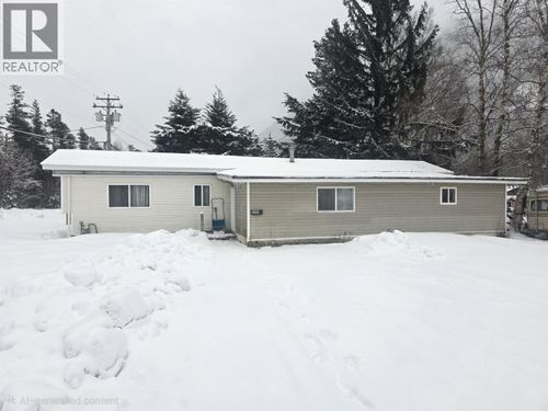 3988 Walker St, Thornhill, BC, V8G3L6 | Card Image