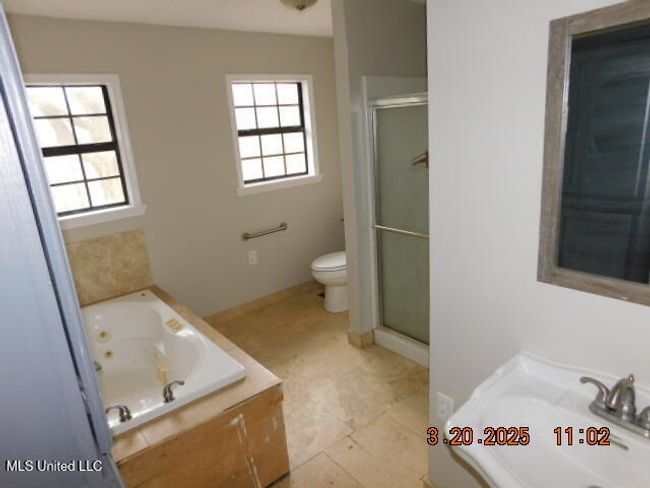 SaloneBath1A | Image 16