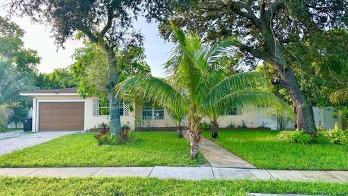 650 E Campus Cir, Fort Lauderdale, FL, 33312-1908 | Card Image