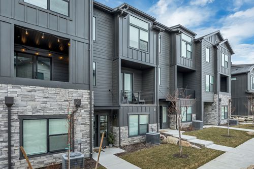5036 W Zion Rd, Mountain Green, UT, 84050-6004 | Card Image