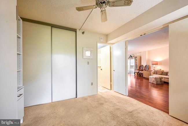 4-112 - 15100 Interlachen Dr, Condo with 2 bedrooms, 2 bathrooms and null parking in SILVER SPRING MD | Image 15