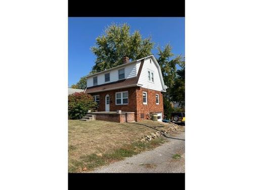 216 N Amos Ave, Springfield, IL, 62702-4740 | Card Image