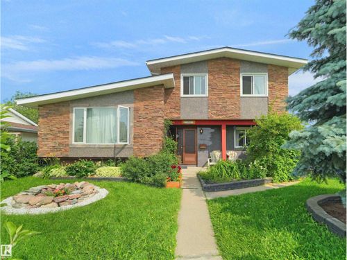 15603 122 St Nw, Edmonton, AB, T5X2V7 | Card Image
