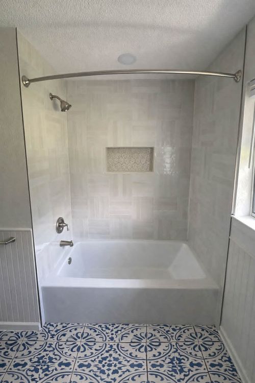 9519 Westpark Dr, Benbrook, TX, 76126-3147 | Card Image