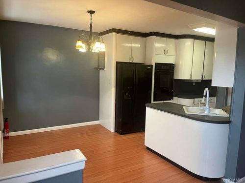 1258 E 56th St, Brooklyn, NY, 11234-3330 | Card Image