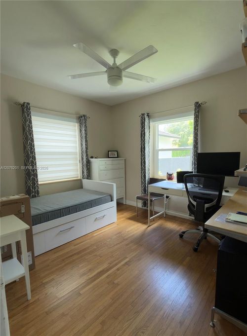 3860 Sw 1st St, Miami, FL, 33134 | Card Image