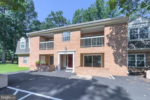 apt-204-5835 Cove Landing Rd, BURKE, VA, 22015-4709 | Card Image