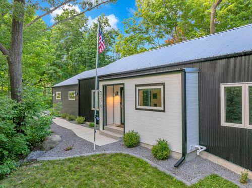 270 Nordic Lane, Slinger, WI, 53086 | Card Image