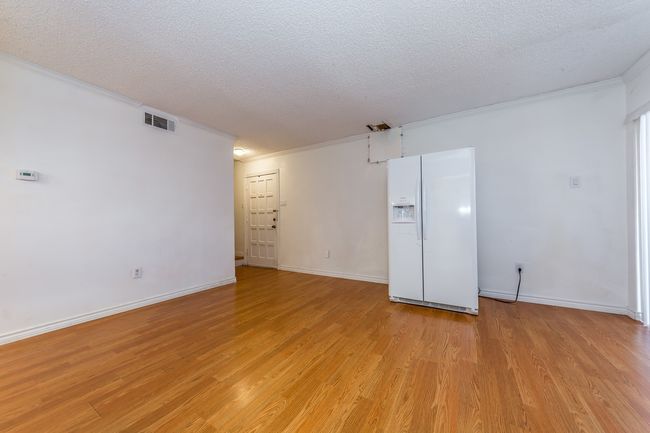 3 - 885 Dublin Dr, Condo with 2 bedrooms, 3 bathrooms and null parking in Richardson TX | Image 12