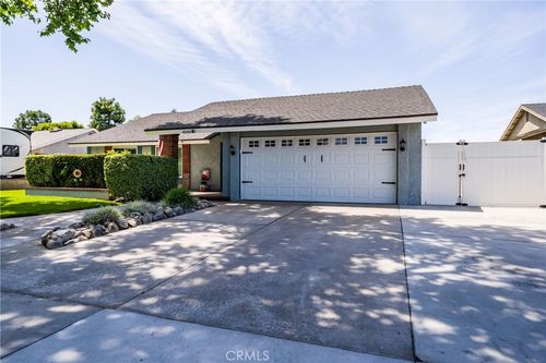 4040 Penrod Dr, Riverside, CA, 92505-3437 | Card Image