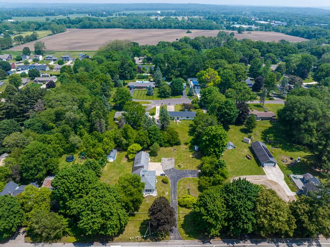 455 10 Th St, House other with 5 bedrooms, 2 bathrooms and null parking in Plainwell MI | Image 47