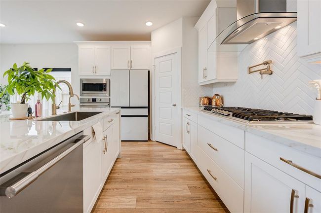 Kitchen | Image 24